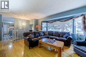 1743 SHERIDAN Drive - Photo 4