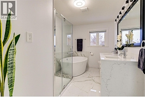 6178 Lipsett Avenue - Photo 34