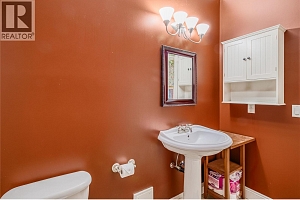 1084 Hume Avenue - Photo 44