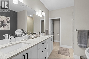 269 Diamond Way Unit# 13 - Photo 23