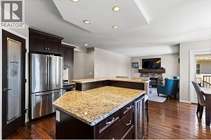 3491 Ridge Boulevard - Photo 14