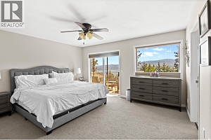 3491 Ridge Boulevard - Photo 30