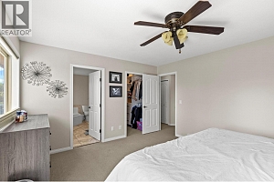 3491 Ridge Boulevard - Photo 31