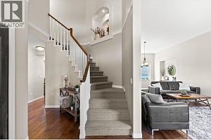 3491 Ridge Boulevard - Photo 4