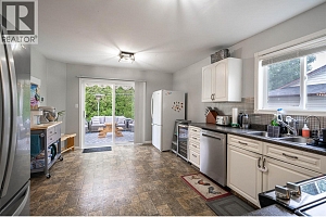 53 Preston Crescent - Photo 7