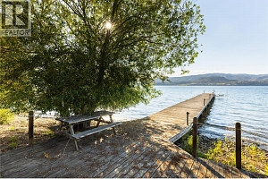 4840 Lakeshore Road - Photo 14