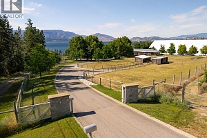 4840 Lakeshore Road - Photo 88