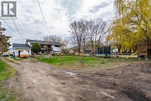 2611 Lakeshore Road - Photo 8