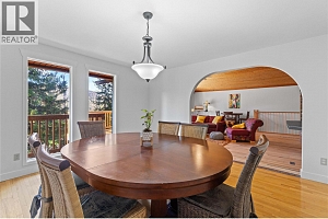 8361 Ladner Road - Photo 23