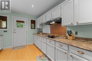 8361 Ladner Road - Photo 26