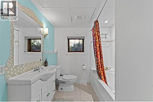 8361 Ladner Road - Photo 34