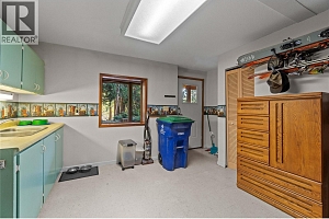 8361 Ladner Road - Photo 42