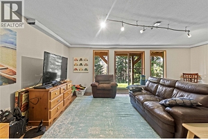 8361 Ladner Road - Photo 45