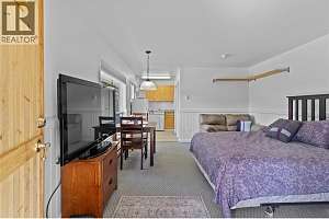 8361 Ladner Road - Photo 59