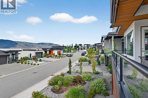 9443 Ledgestone Road - Photo 26