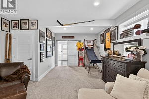 9443 Ledgestone Road - Photo 29