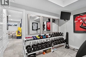 9443 Ledgestone Road - Photo 36