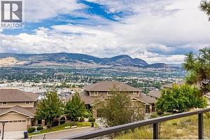 975 Monashee Place - Photo 22