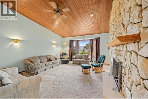 975 Monashee Place - Photo 24