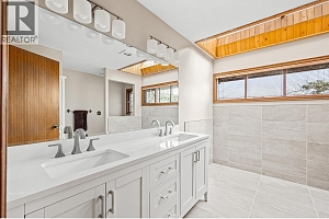 975 Monashee Place - Photo 28