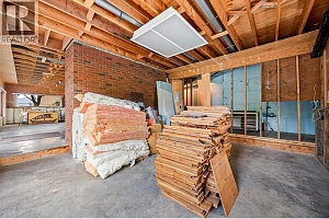 975 Monashee Place - Photo 41