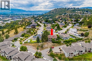 975 Monashee Place - Photo 64