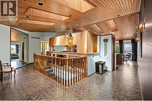 975 Monashee Place - Photo 8
