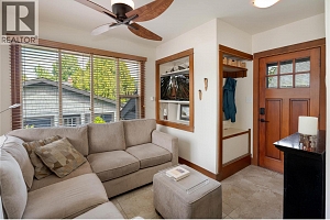 354 BURNE Avenue - Photo 11