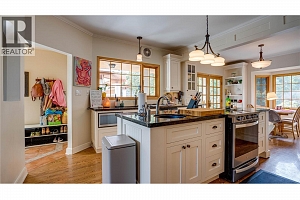2502 25 Avenue - Photo 11