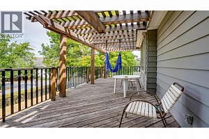 2502 25 Avenue - Photo 20