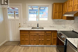 3013 11th Street - Photo 5