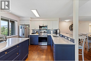 686 Lequime Road Unit# 403 - Photo 3