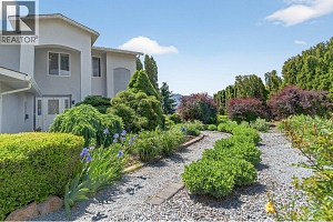 3219 Sagebrush Court - Photo 5