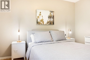 764 Francis Avenue - Photo 14