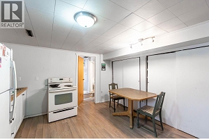 764 Francis Avenue - Photo 28