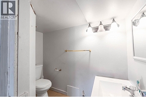 764 Francis Avenue - Photo 29