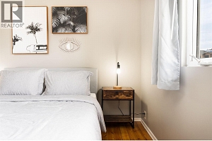 764 Francis Avenue - Photo 9