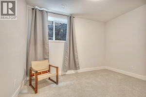 1865 Viewpoint Crescent - Photo 38