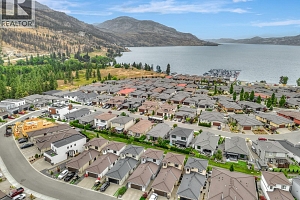 1865 Viewpoint Crescent - Photo 53