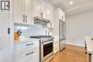 1865 Viewpoint Crescent - Photo 8
