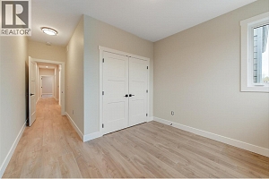 732 Coopland Crescent Unit# 3 - Photo 43