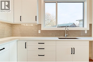 732 Coopland Crescent Unit# 4 - Photo 17