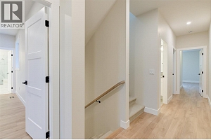 732 Coopland Crescent Unit# 4 - Photo 21