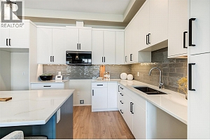 732 Coopland Crescent Unit# 1 - Photo 16