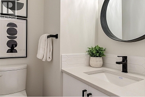 732 Coopland Crescent Unit# 1 - Photo 23