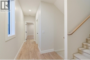 732 Coopland Crescent Unit# 1 - Photo 24