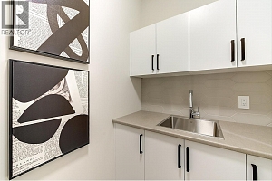 732 Coopland Crescent Unit# 1 - Photo 25