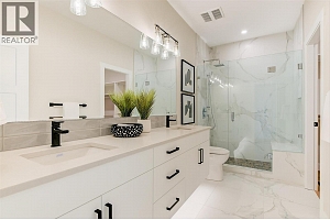 732 Coopland Crescent Unit# 1 - Photo 32