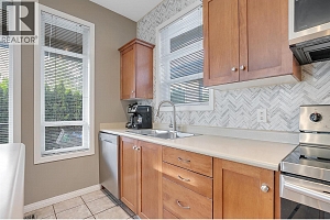 105 mccurdy Road E - Photo 17