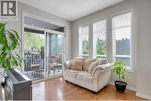 105 mccurdy Road E - Photo 6